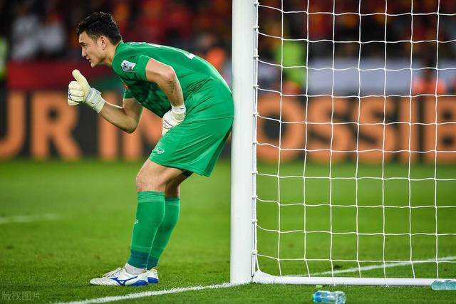 周琦15分首钢惜败广厦 姜伟泽16分吉林胜福建