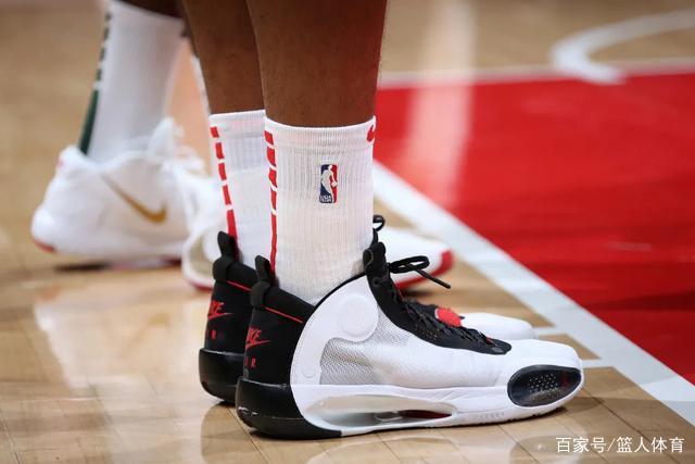 阿门23+14+10火箭双杀骑士 猛龙送老鹰4连败