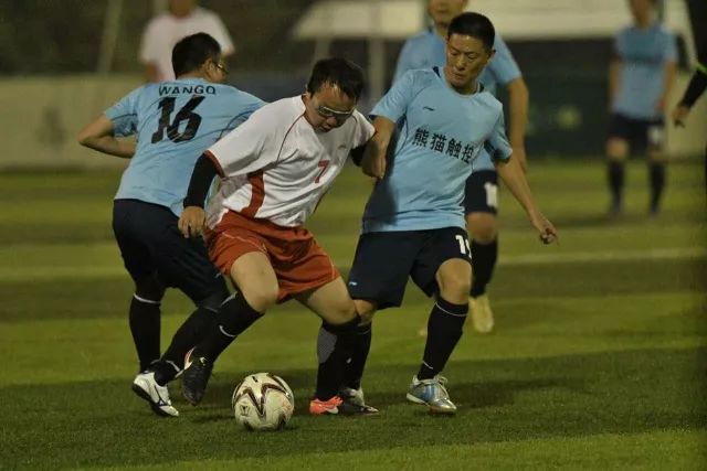 NBA杯淘汰赛迎火勇大战 黑马队领跑夺冠赔率